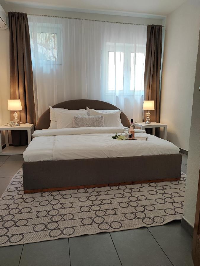 Apartments Obala มาลินสกา ภายนอก รูปภาพ