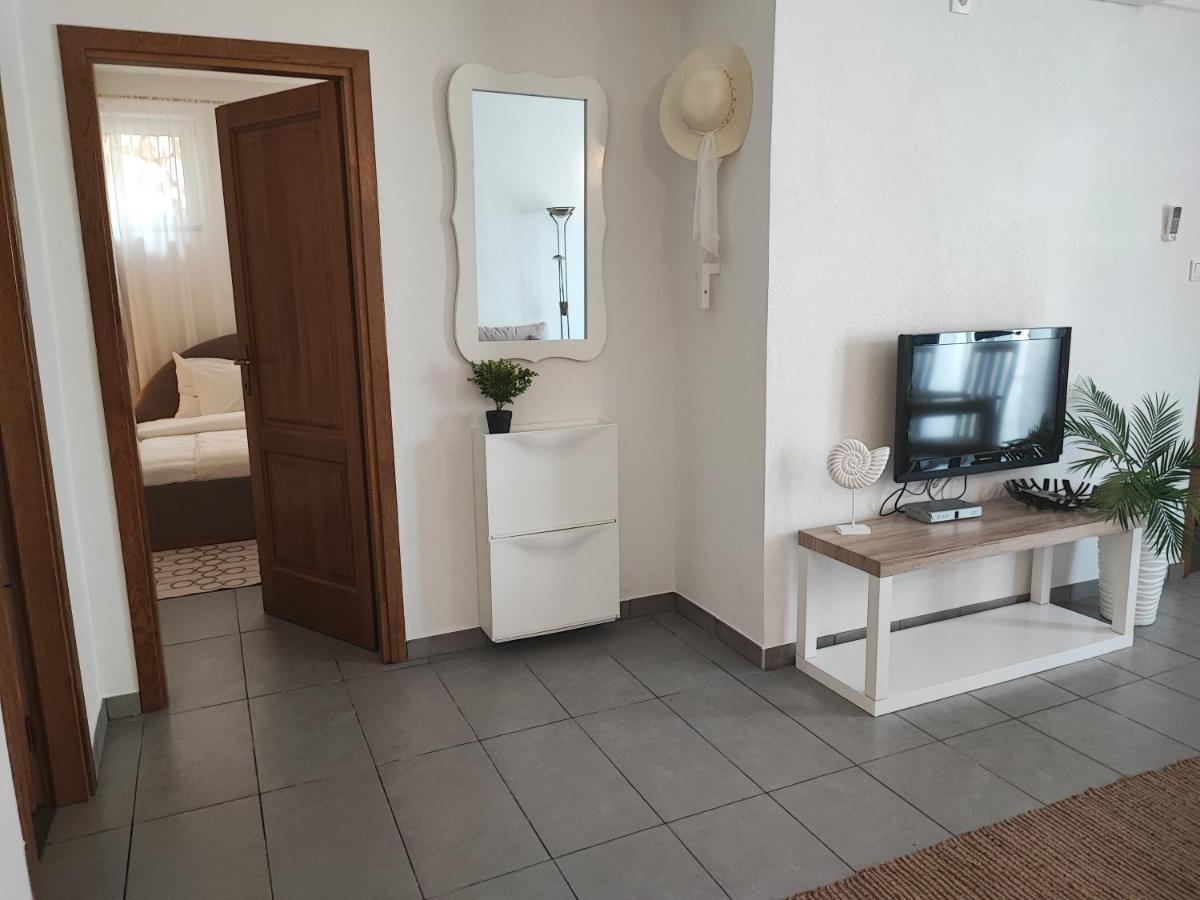 Apartments Obala มาลินสกา ภายนอก รูปภาพ